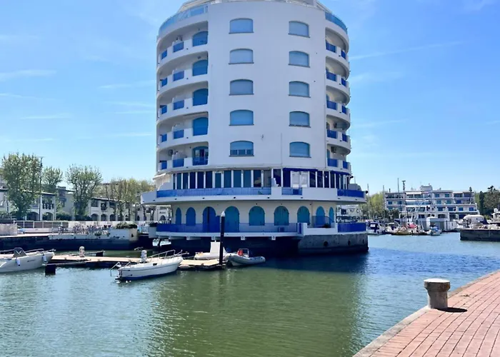 Appartamento L'alcova Sul Mare - A Portoverde - Torre Nautica Misano Adriatico
